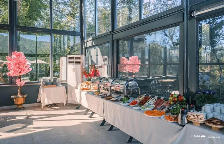 EXKLUSIVES ANGEBOT — LUXUS-STUDIO IN MONTENEGRO